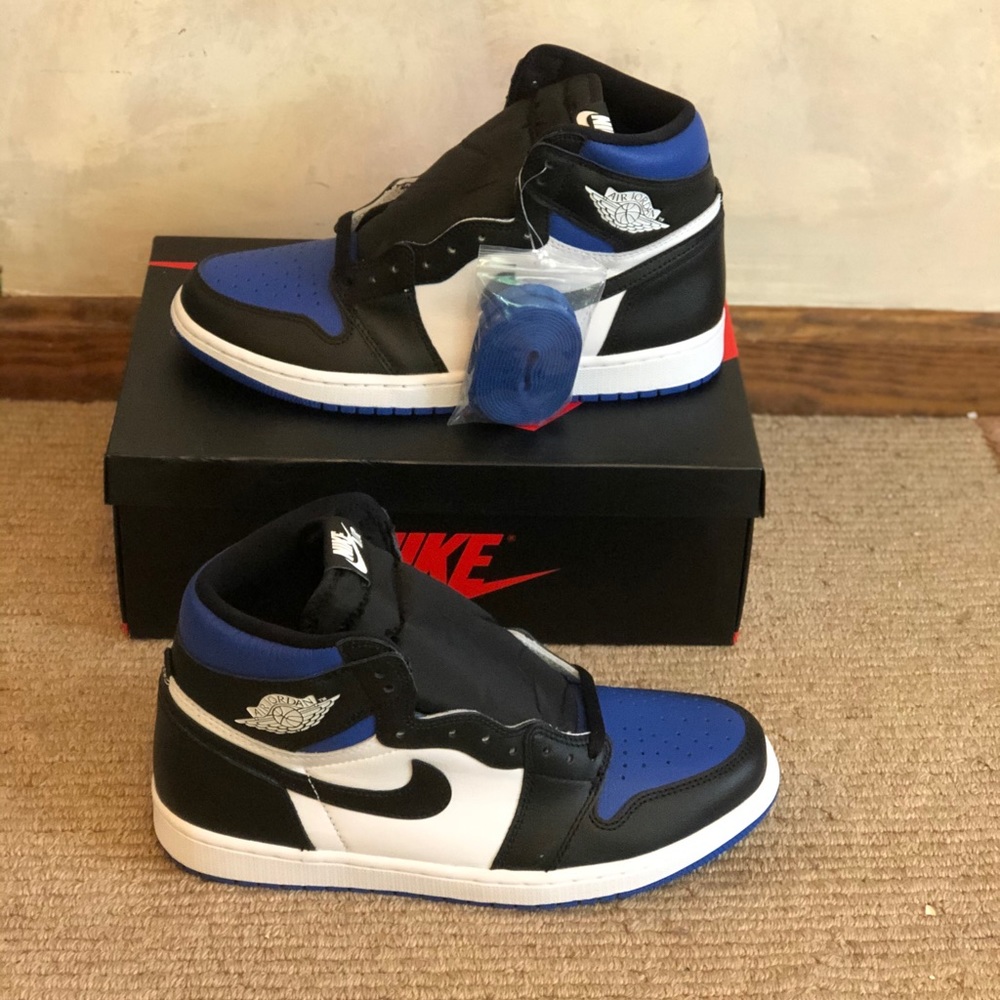 ❌Sold❌ Air Jordan Retro 1 “Royal Toe”